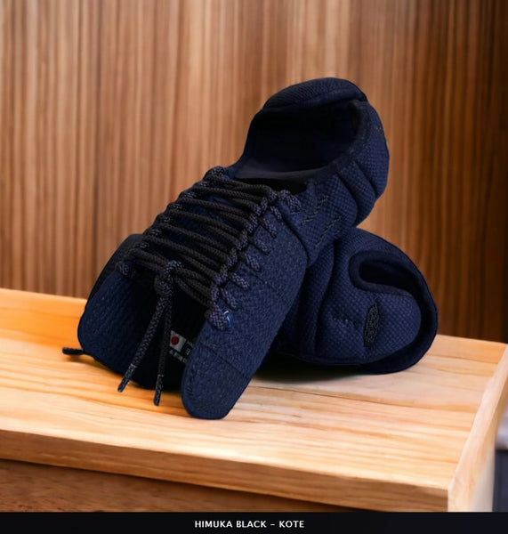 HIMUKA BLACK【日向-ブラック】/Men Kote Tare Kendo Bogu Set