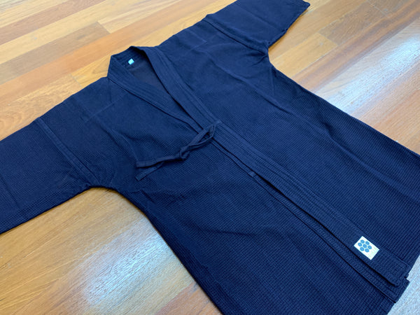 COOL MESH: Honeycomb-Style Aizome Kendogi